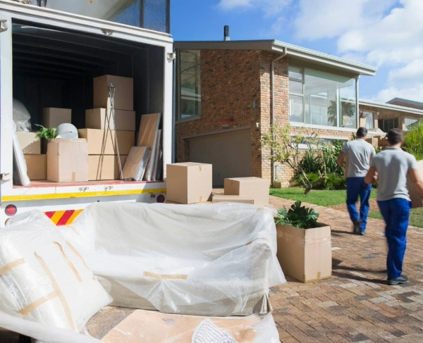 Professional Moving Truck in Cape Town